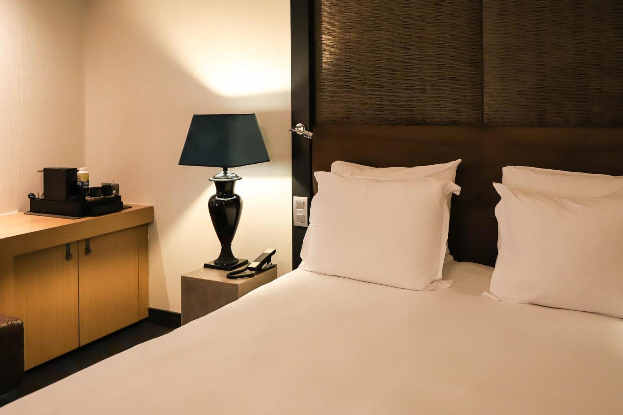 The Dominican, Brussels, A Member Of Design Hotels Экстерьер фото